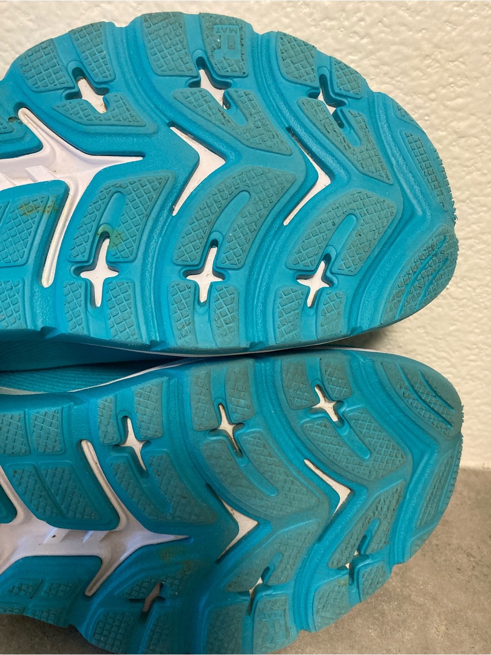 Hoka Mach Shoe Fly Collection - Picture 11 of 11